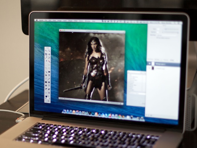 Apple бесплатно отремонтирует бракованные MacBook Pro