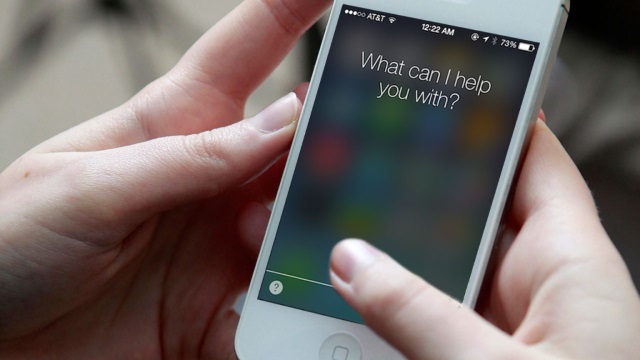 В iOS 8.3 Siri заговорит более естественно