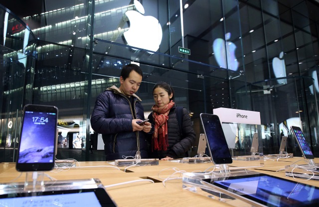 Китайцы смогут обменять старые iPhone на новые