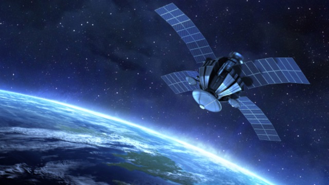 Apple планирует купить коммуникационный спутник