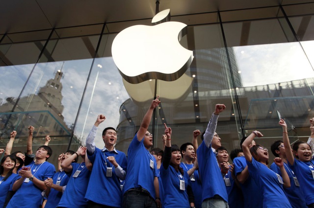 По программе trade-in Apple предлагает за iPhone 4 всего $40