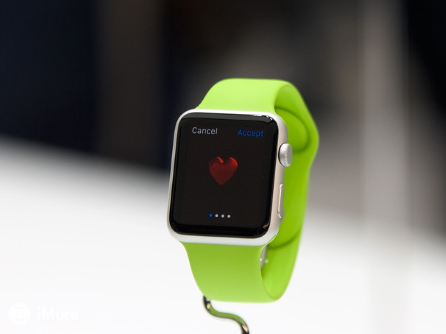 Apple рассказала о функциях Apple Watch для людей с ограниченными возможностями