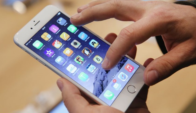В первом квартале 2015 года Apple улучшила показатели по мировым продажам смартфонов на 2,6%