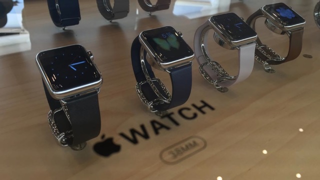 Официальные продажи Apple Watch в России начнутся 31 июля