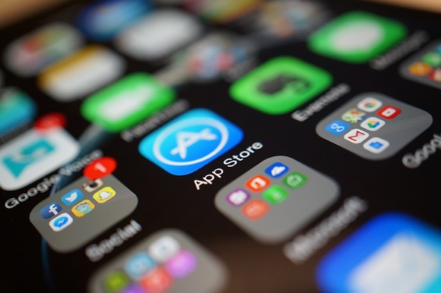 Пользователи тестируемых версий iOS больше не могут оставлять отзывы в App Store