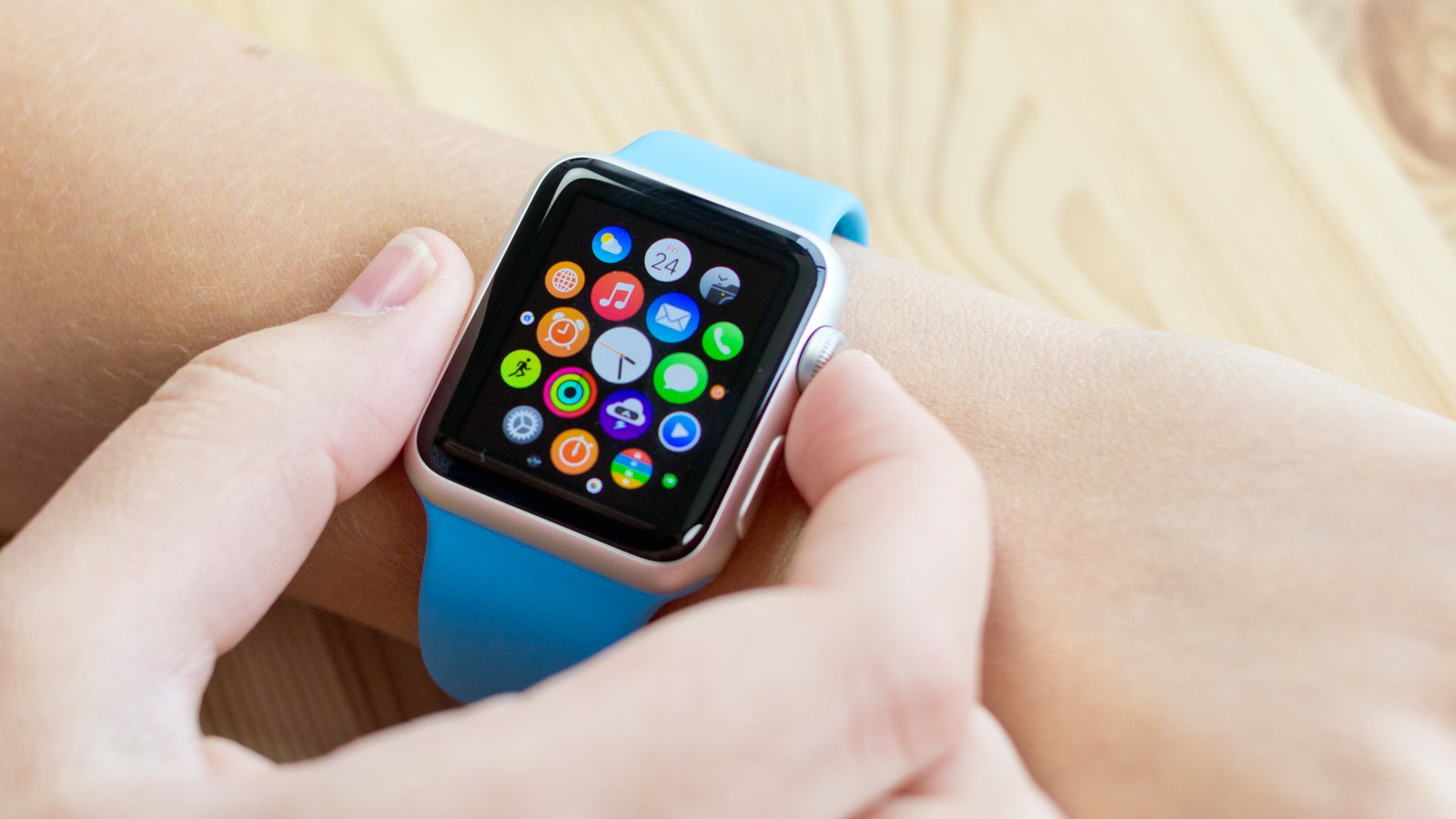 Apple Watch назвали самым не интуитивным устройством от Apple