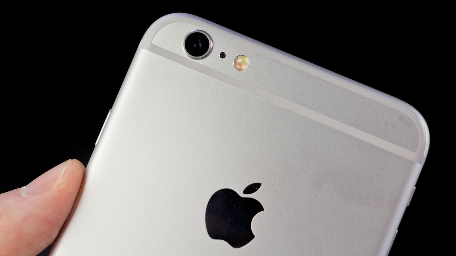 Apple наняла 800 инженеров для работы над фото-модулем в iPhone 7