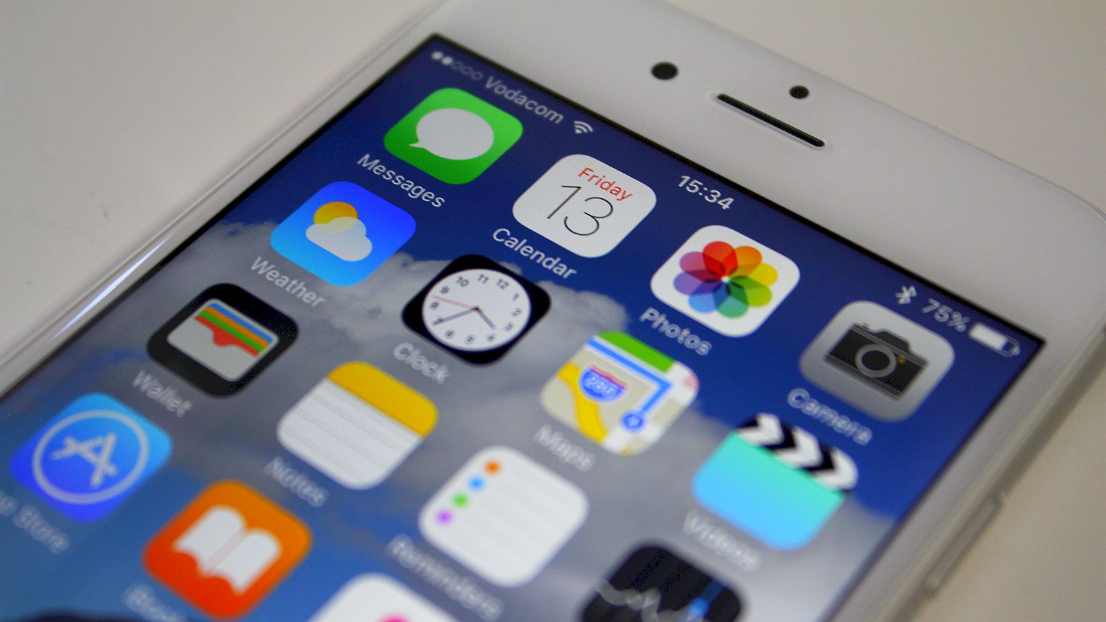 Пользователи iPhone 6s обнаружили проблему с батареей смартфона