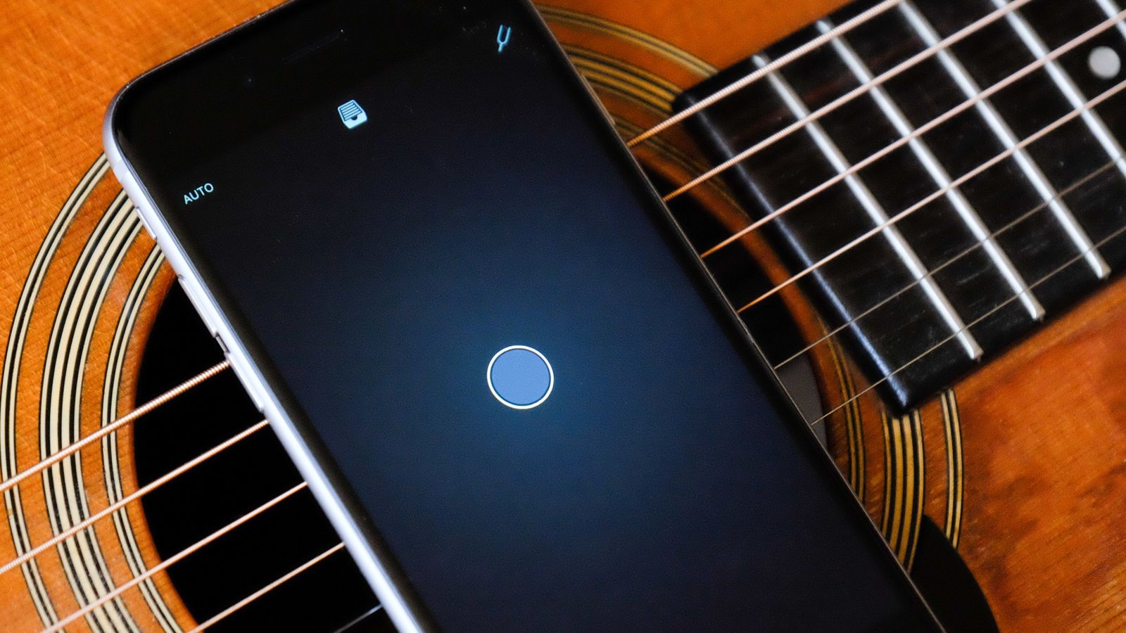 Apple представила приложение для музыкантов Music Memos