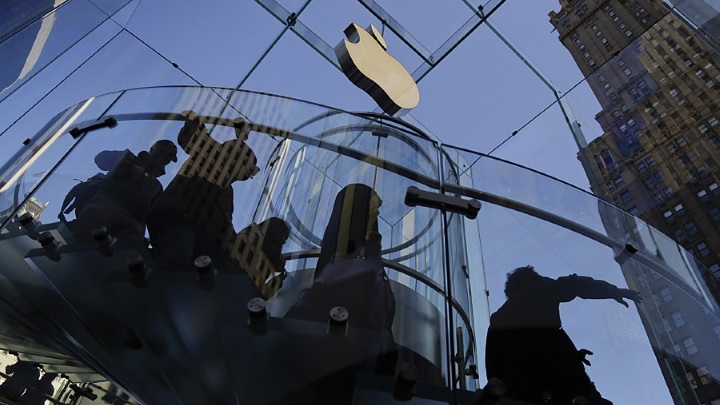 Apple держит в офшорах более $180 млрд