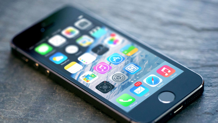 После выхода iPhone SE цена iPhone 5s может упасть до $250