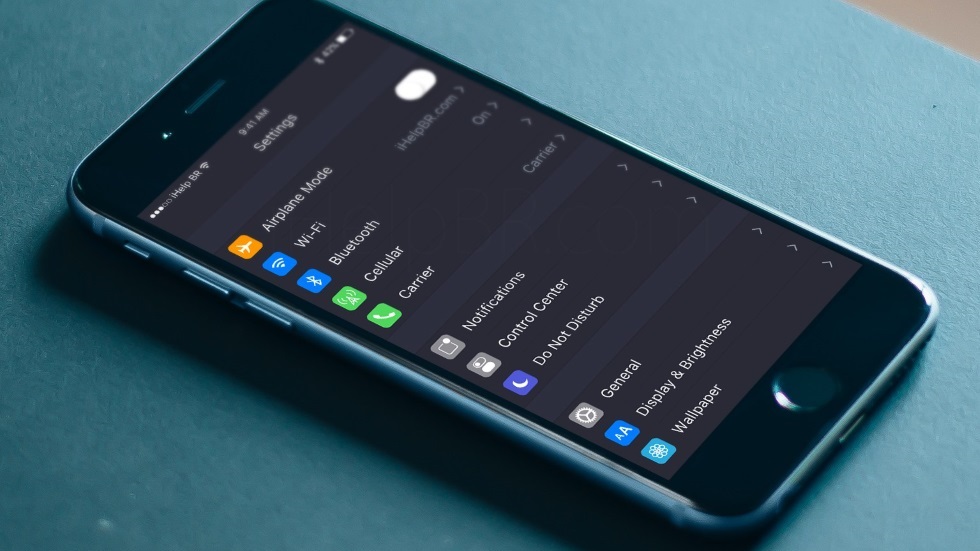 Шикарный концепт iOS 10 с темной темой оформления и многооконностью для iPhone