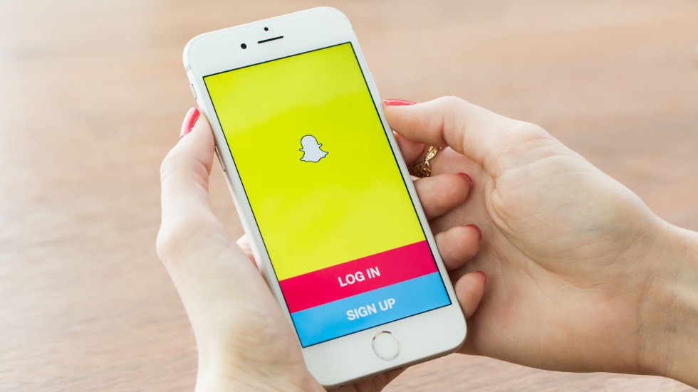 Apple разрабатывает аналог Snapchat