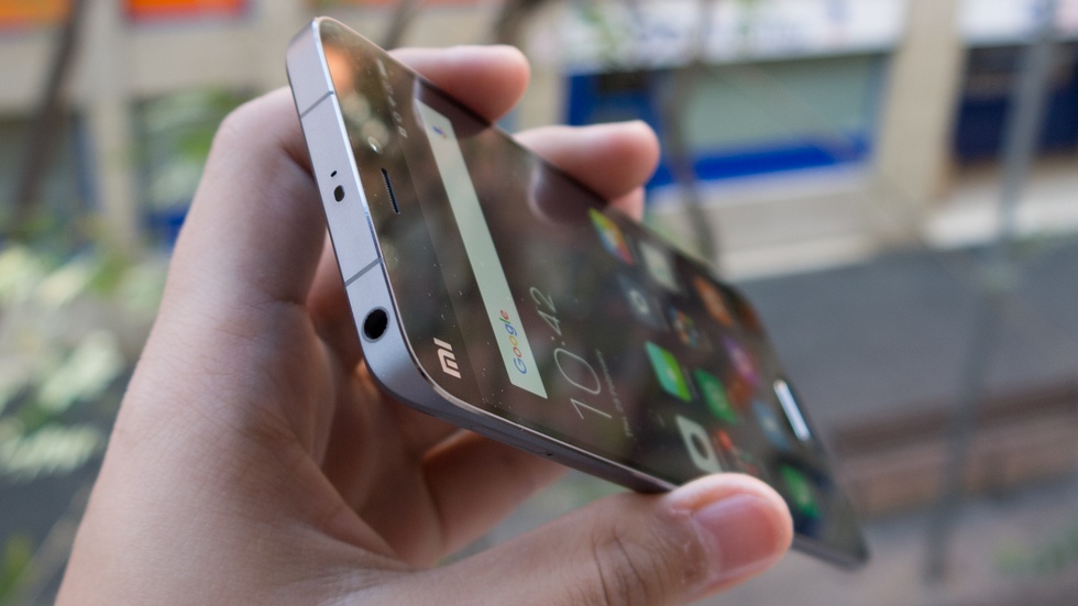 Xiaomi представила «убийц» iPhone 7 и 7 Plus