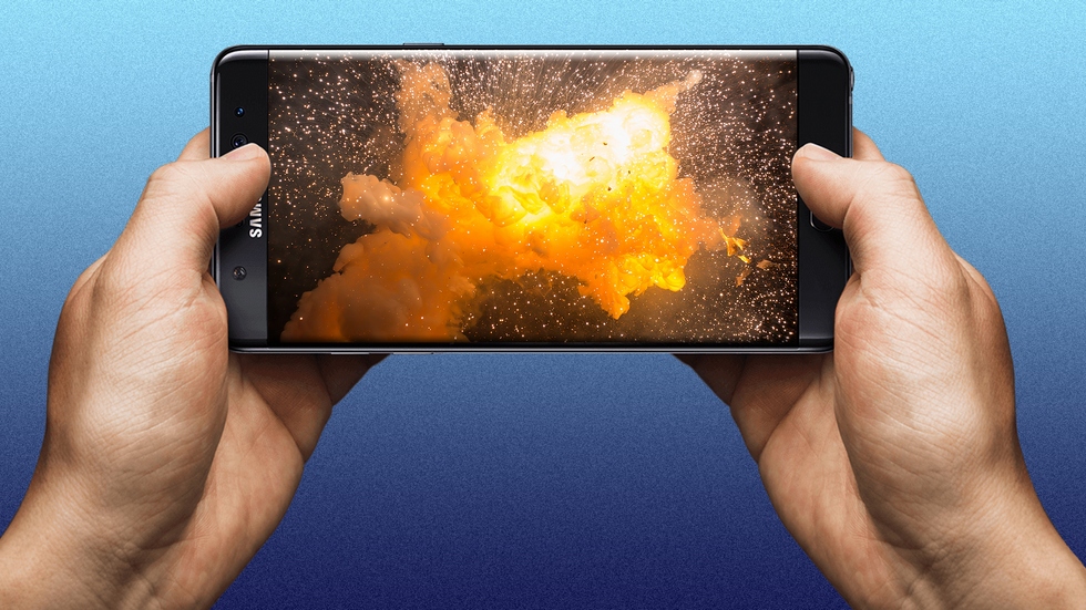 Galaxy Note 7 стал причиной возгорания автомобиля