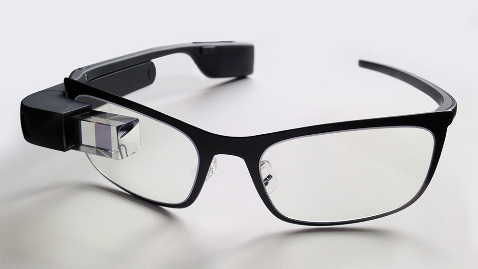 Apple разрабатывает «умные очки» вместе с Carl Zeiss