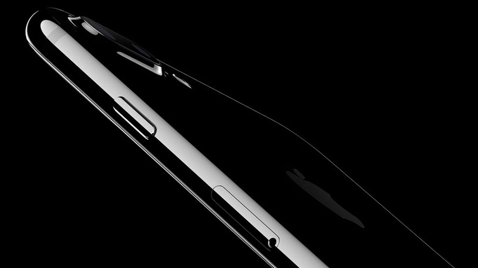 Как iPhone 7 в цвете «черный оникс» выглядит после длительного использования (галерея)