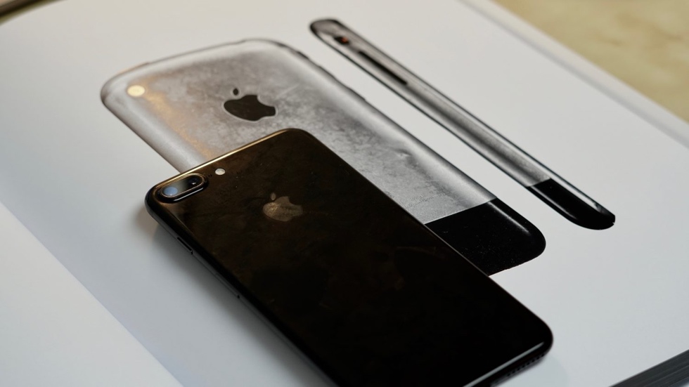 iPhone 8 по форме будет похож на оригинальный iPhone