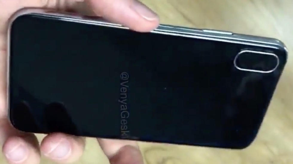 iPhone 8 показали на видео