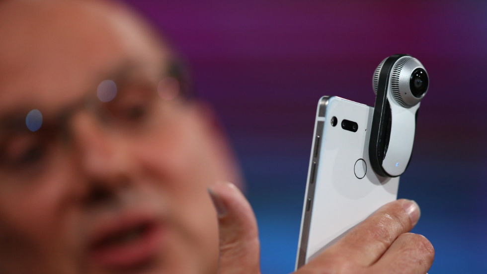 Камера Essential Phone от создателя Android не справляется с плохим освещением