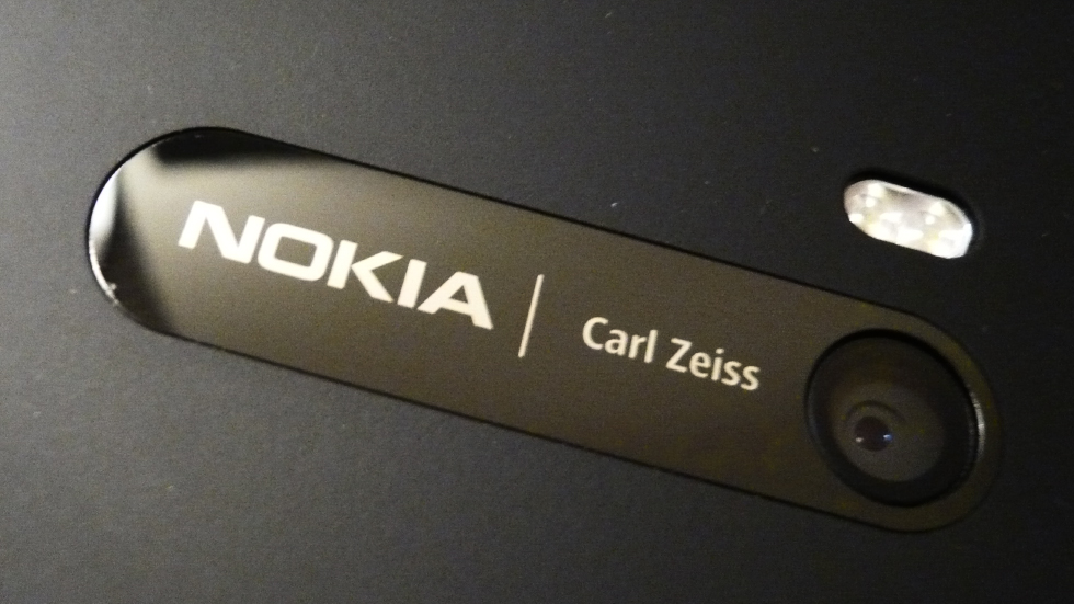 Nokia 8 с камерой от Carl Zeiss покажут 16 августа