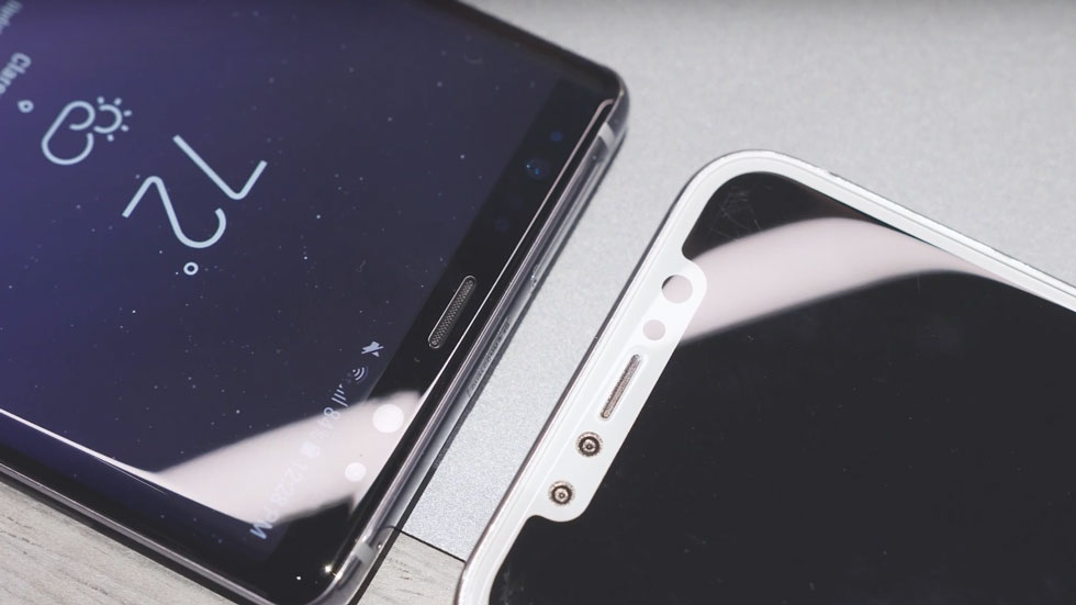 Журналисты сравнили Galaxy Note8 и макет iPhone 8 (видео)