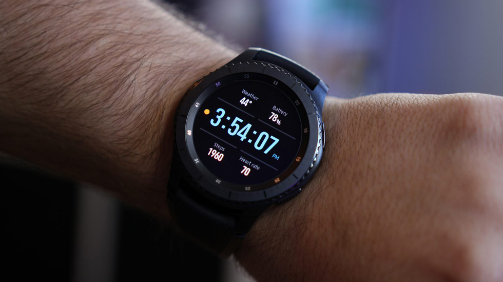 На конференции IFA в Берлине Samsung покажет новые умные часы