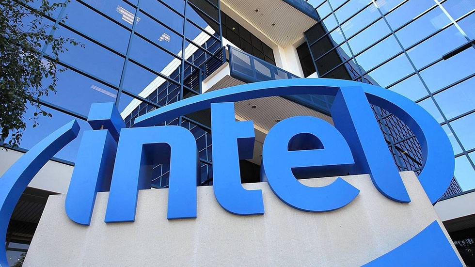 Новый генеральный директор Intel требует чипов получше, чем у Apple