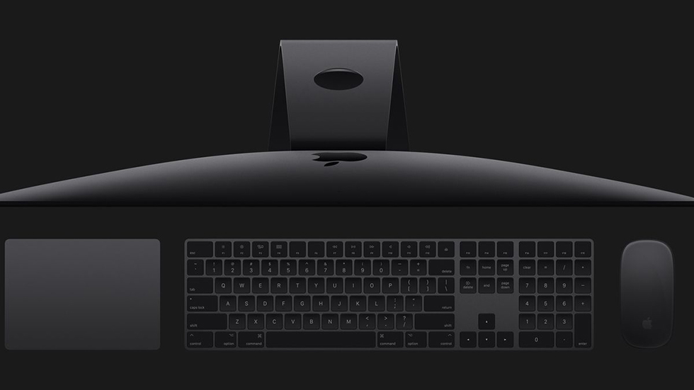 Apple запустила продажи черных клавиатур и мышей для всех