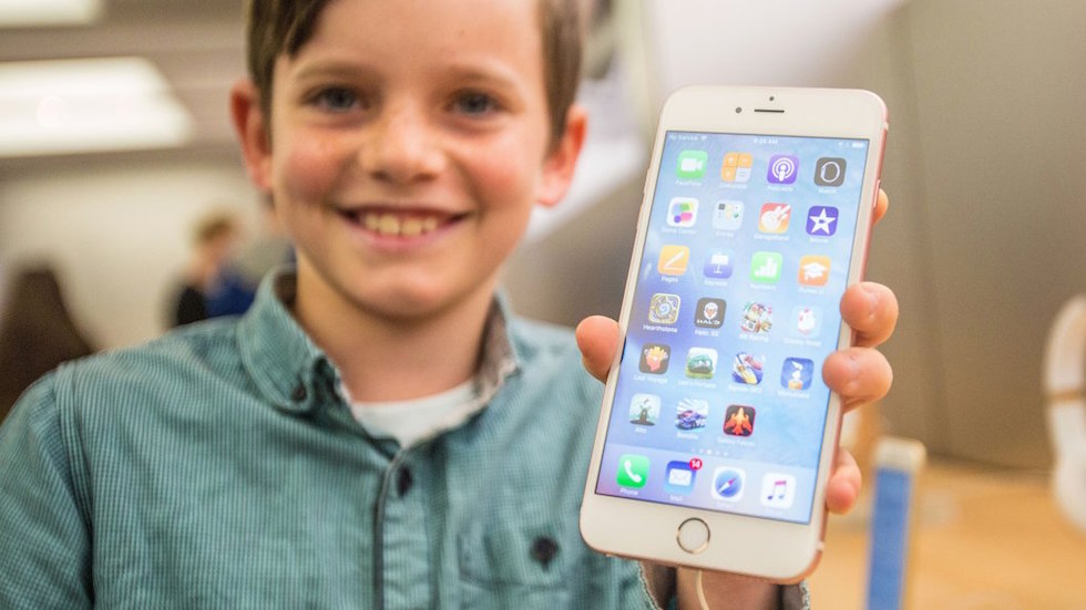 Apple позаботится о детях, зависимых от iPhone
