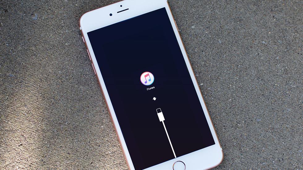 Тысячи iPhone по всему миру зависли при обновлении до iOS 11.3