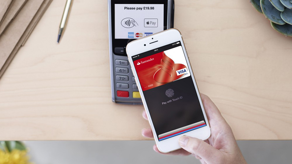 Платежный сервис Apple Pay заработал на территории Украины