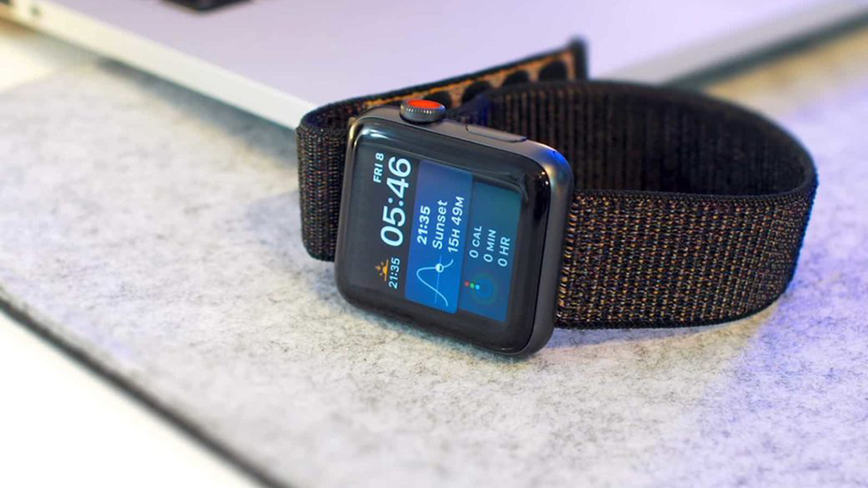 Apple выпустит Apple Watch без физических кнопок