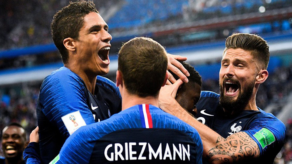 Шикарные обои для iPhone: Франция — чемпион мира по футболу