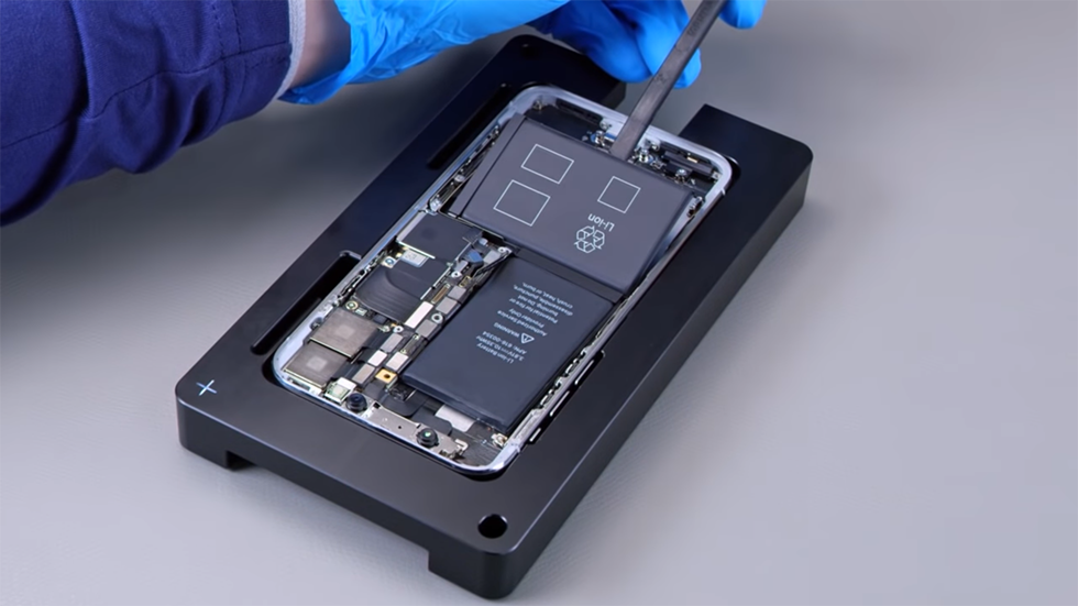 Секретные видео по ремонту iPhone утекли в Сеть