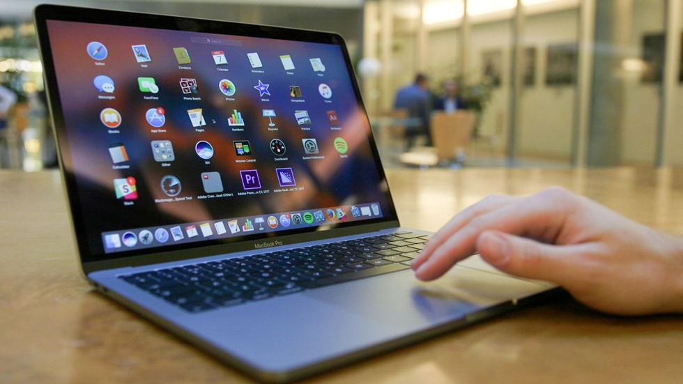 Apple готовит к запуску самый мощный MacBook Pro в истории