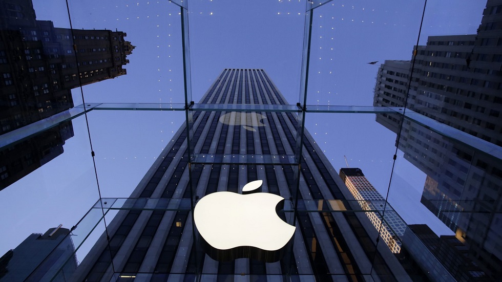 Apple впервые за восемь лет опустилась на третье место по поставкам смартфонов в мире