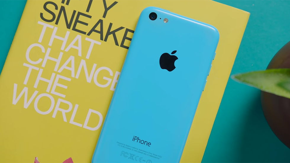 Новый iPhone 9 в ярких цветах «засветился» на сайте Apple