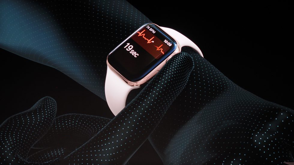 Главная функция Apple Watch Series 4 сможет работать в России