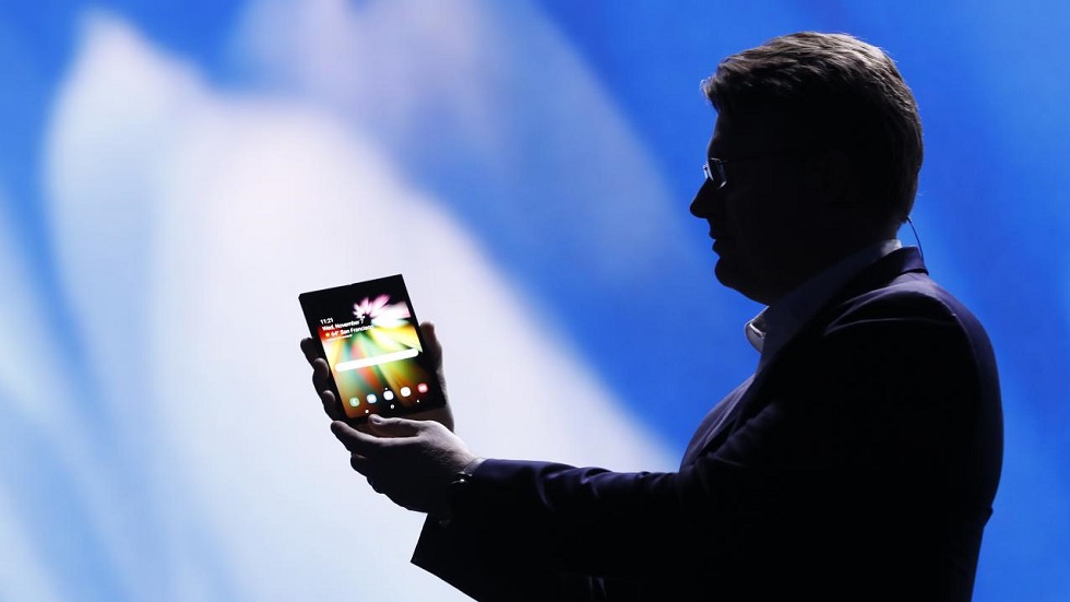 Рассекречены характеристики революционного смартфона Samsung с гибким дисплеем