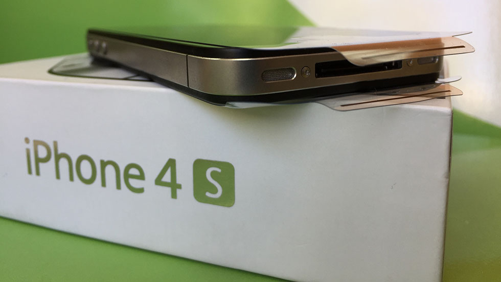 Москвич хочет судиться с Apple из-за «внезапно» сломавшегося iPhone 4s