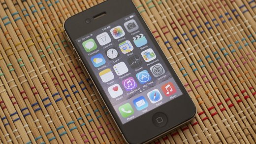 Москвич хочет судиться с Apple из-за «внезапно» сломавшегося iPhone 4s