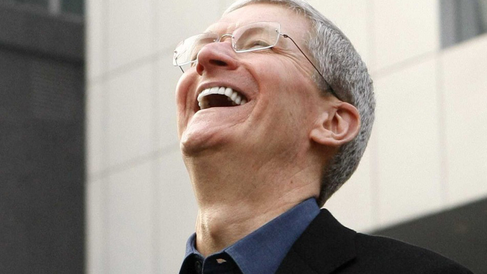 Тим Кук, глава Apple, объявил о своем уходе