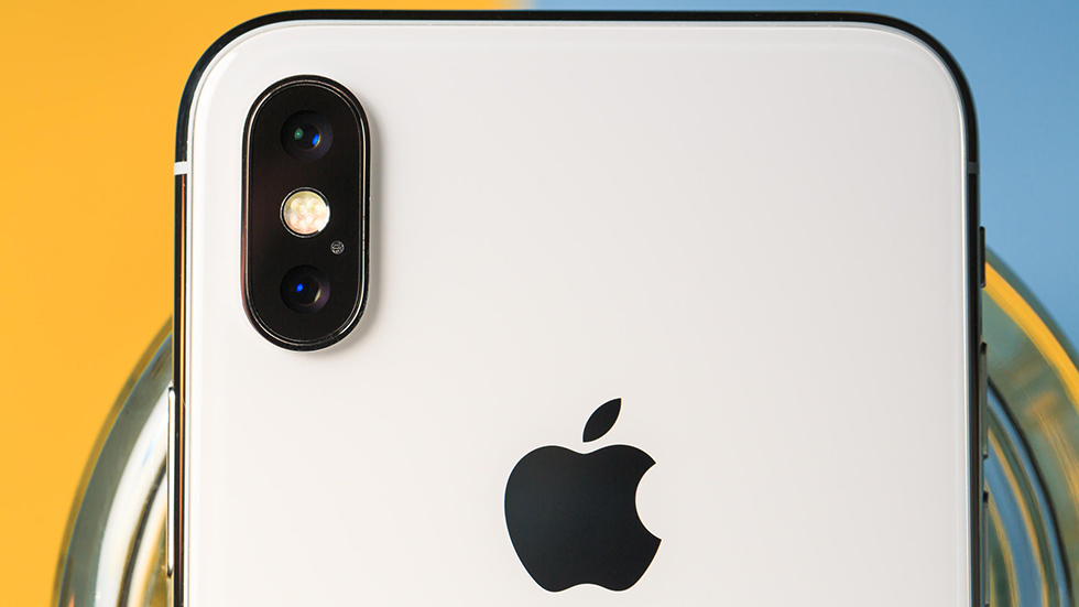 Apple вновь начнет продавать iPhone X по уменьшенной цене
