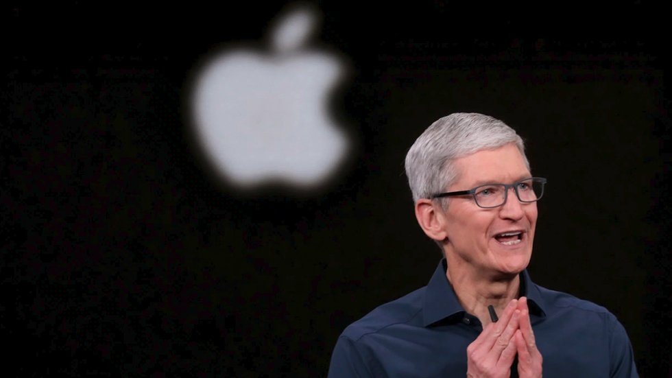 Глава Apple призвал отказаться от iPhone