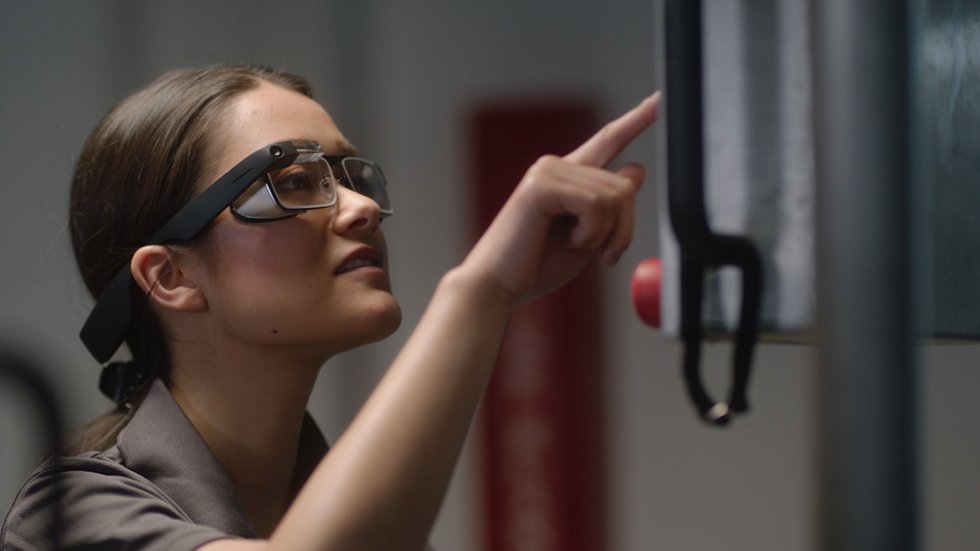 Google Glass Enterprise Edition 2 — новые очки дополненной реальности Google