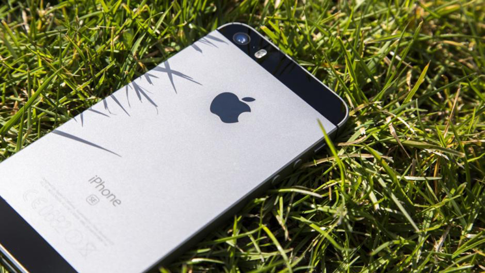iPhone SE по сверхнизкой цене временно вернулся в продажу