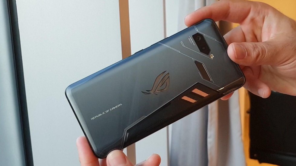 Asus ROG Phone II первым получит чип Snapdragon 855 Plus