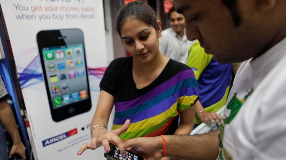 Apple выходит на массовый рынок Индии с первыми онлайн-продажами