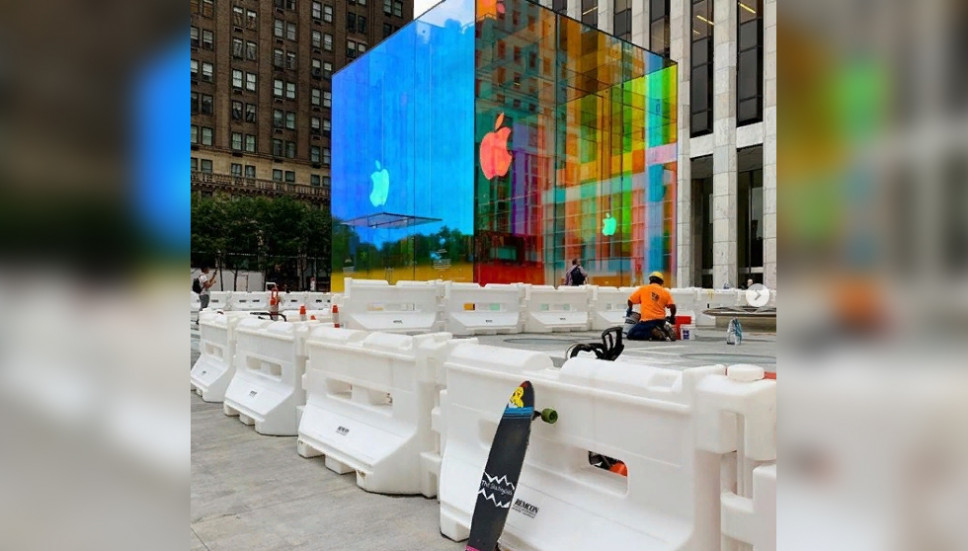 Новый куб Apple Store